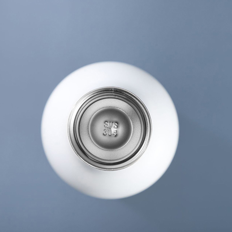 Double-Walled Vacuum Insulated Leak-proof Thermos Flask Suitable for Drinks