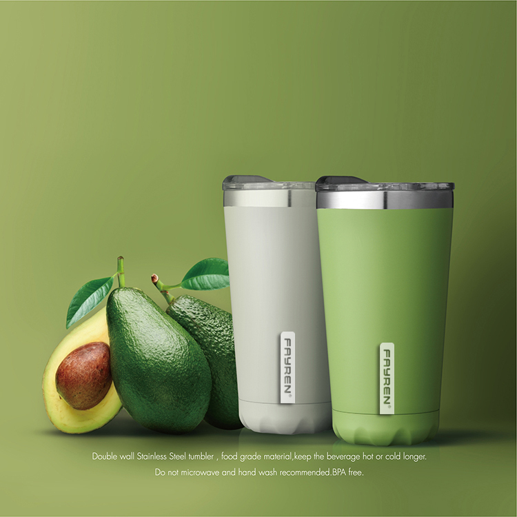 كوب قهوة معزول بجدار مزدوج مع غطاء للسفر