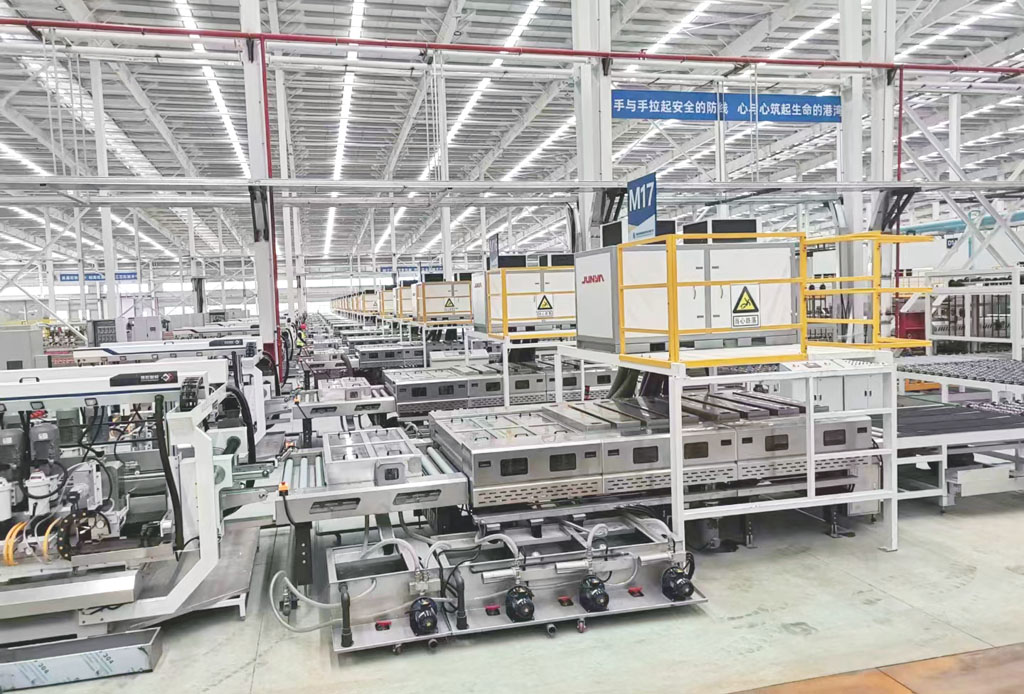 30 sets of Junya solar glass washing machine were installed in customer’s factory