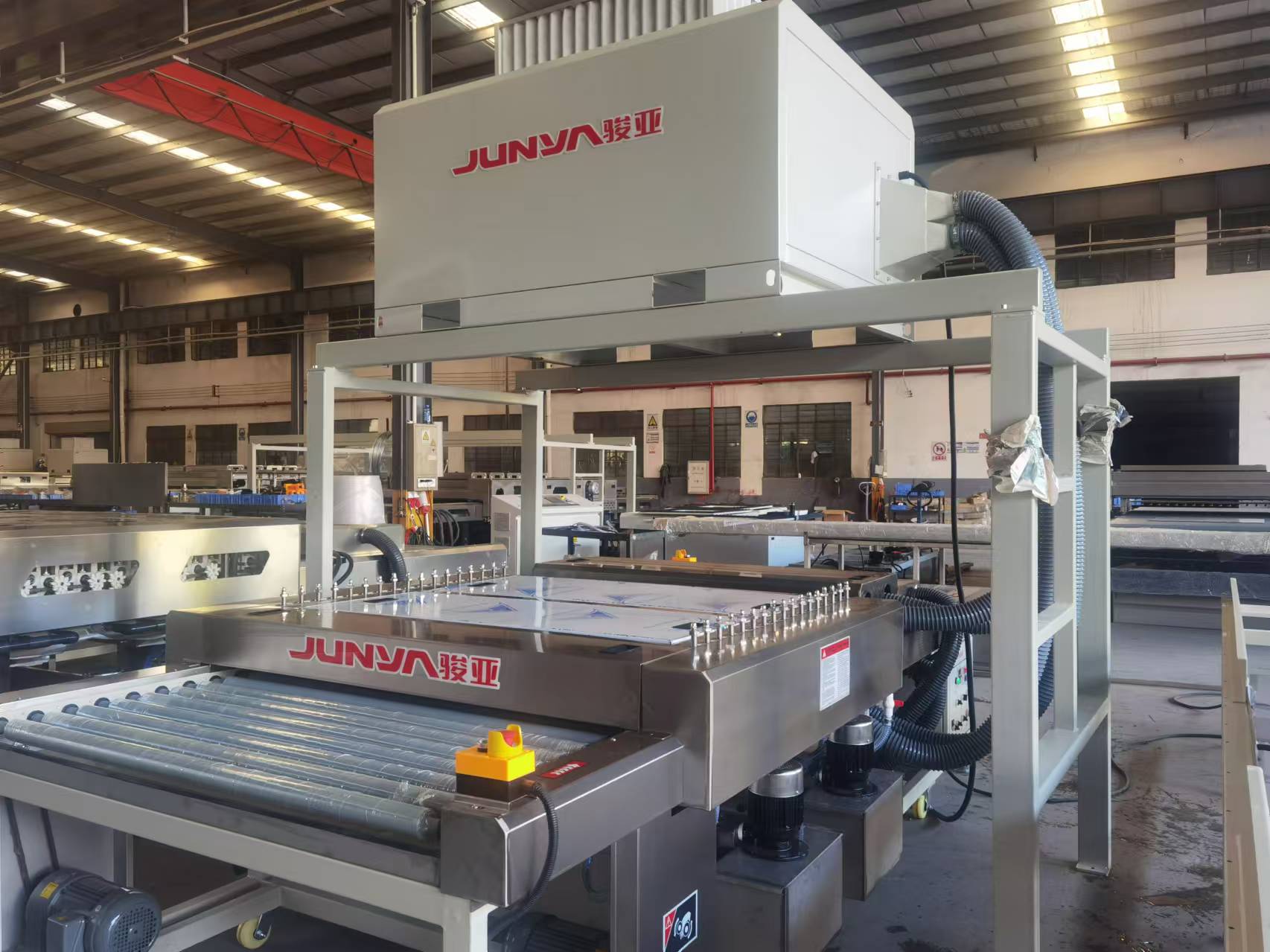 JUNYA Company's JYX-1200C2F Glass Cleaning Machine Successfully Shipped to Israel