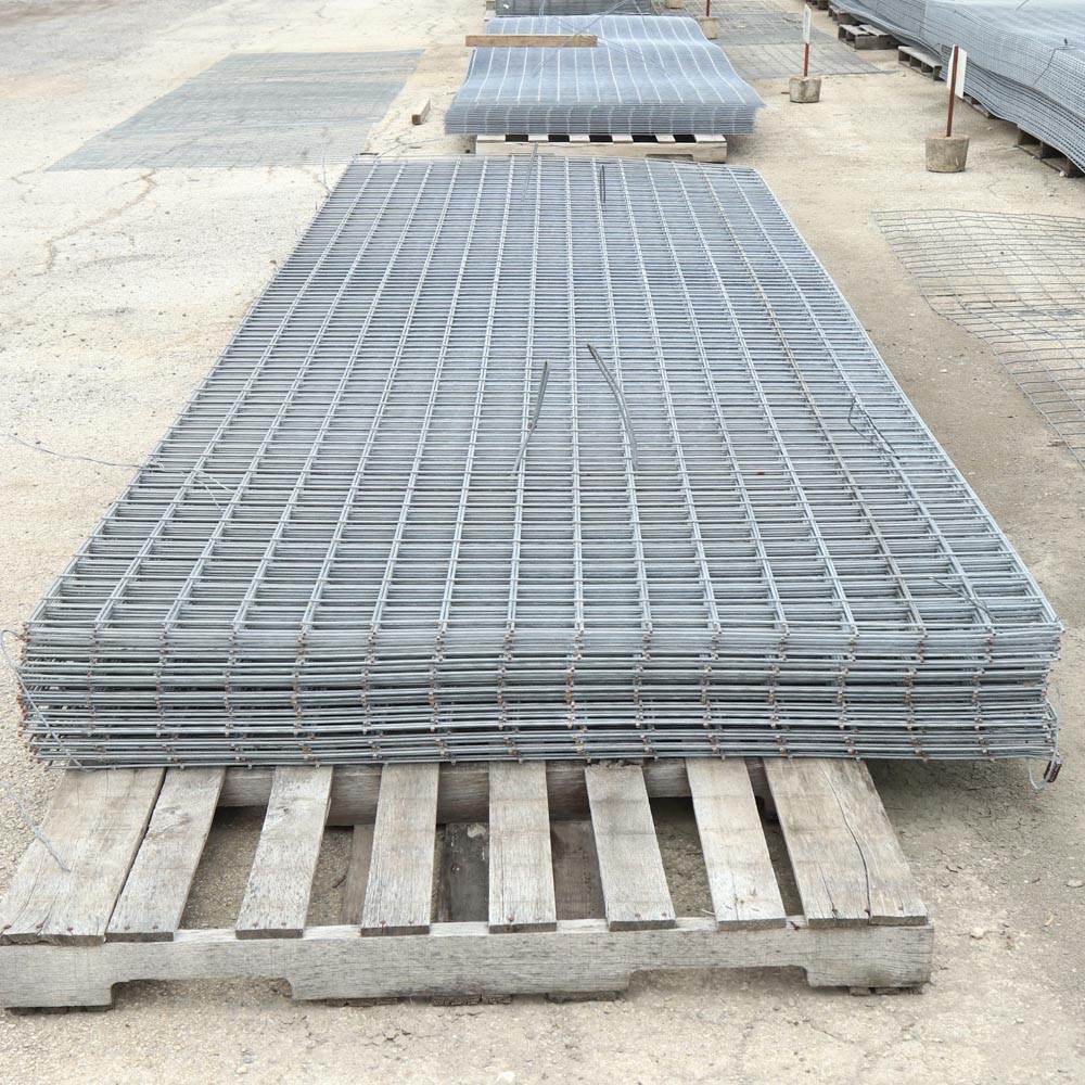 Hot Dipped Galvanized Mesh Fence Manufacturers, Hot Dipped Galvanized Mesh Fence Factory, Supply Hot Dipped Galvanized Mesh Fence