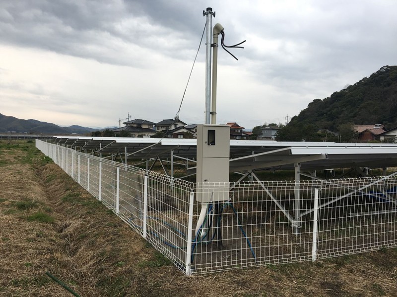 일본 돗토리의 태양 광 울타리 프로젝트