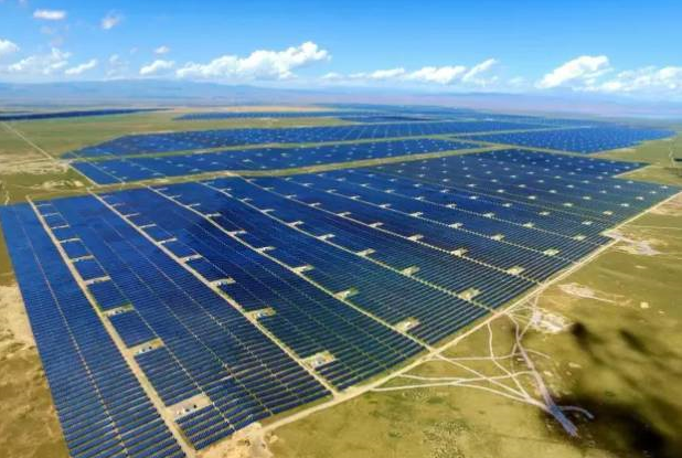 칠레의 Enel Green Power는 163MW 태양 광 프로젝트에 1 억 1 천만 달러를 투자 할 예정입니다.