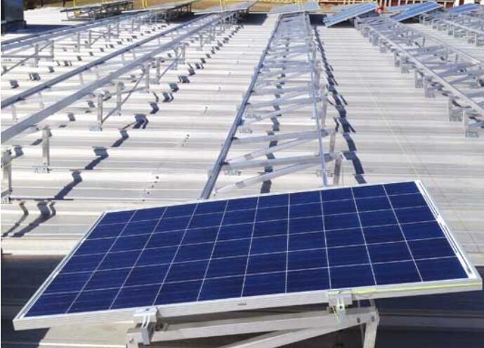 신 에너지 개발의 본질적인 특징은 무엇입니까?