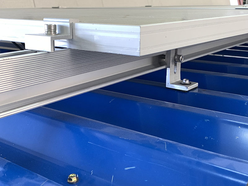 지붕형 태양광 설치 시스템의 종류와 용도