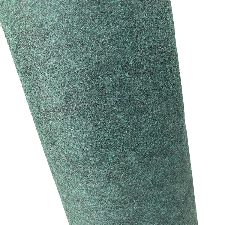 Starwin Solar Weed Mat: Zero Maintenance Ground Cover with UV Protection & Permeable Design
