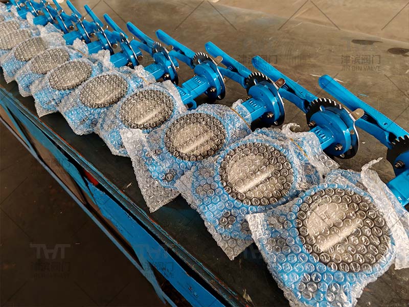 pneumatic butterfly valve