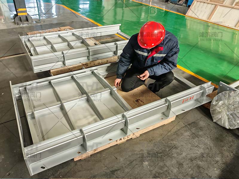 The DN850x850 stainless steel penstock gate is sent to Belize