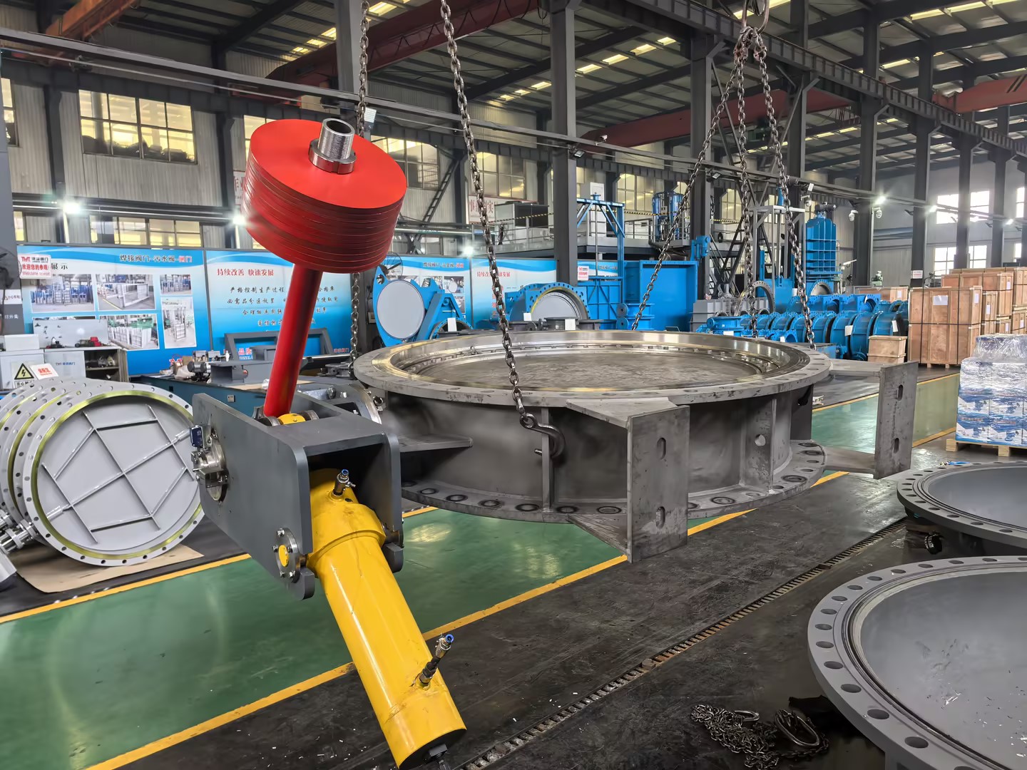 HYDRAULIC BUTTERFLY VALVE FOR SEA WATER DN1800 PN10