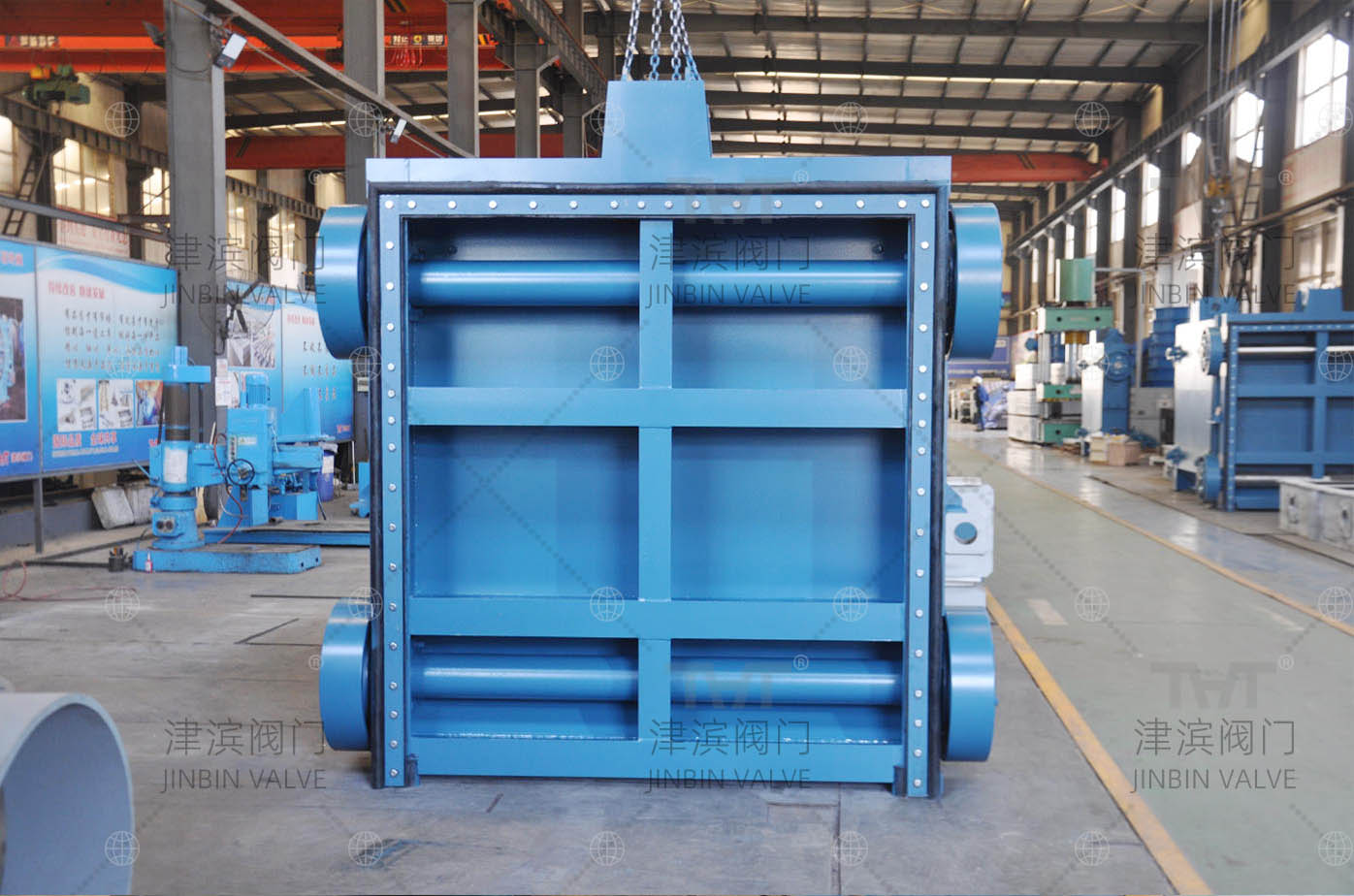 Fixed roller gate
