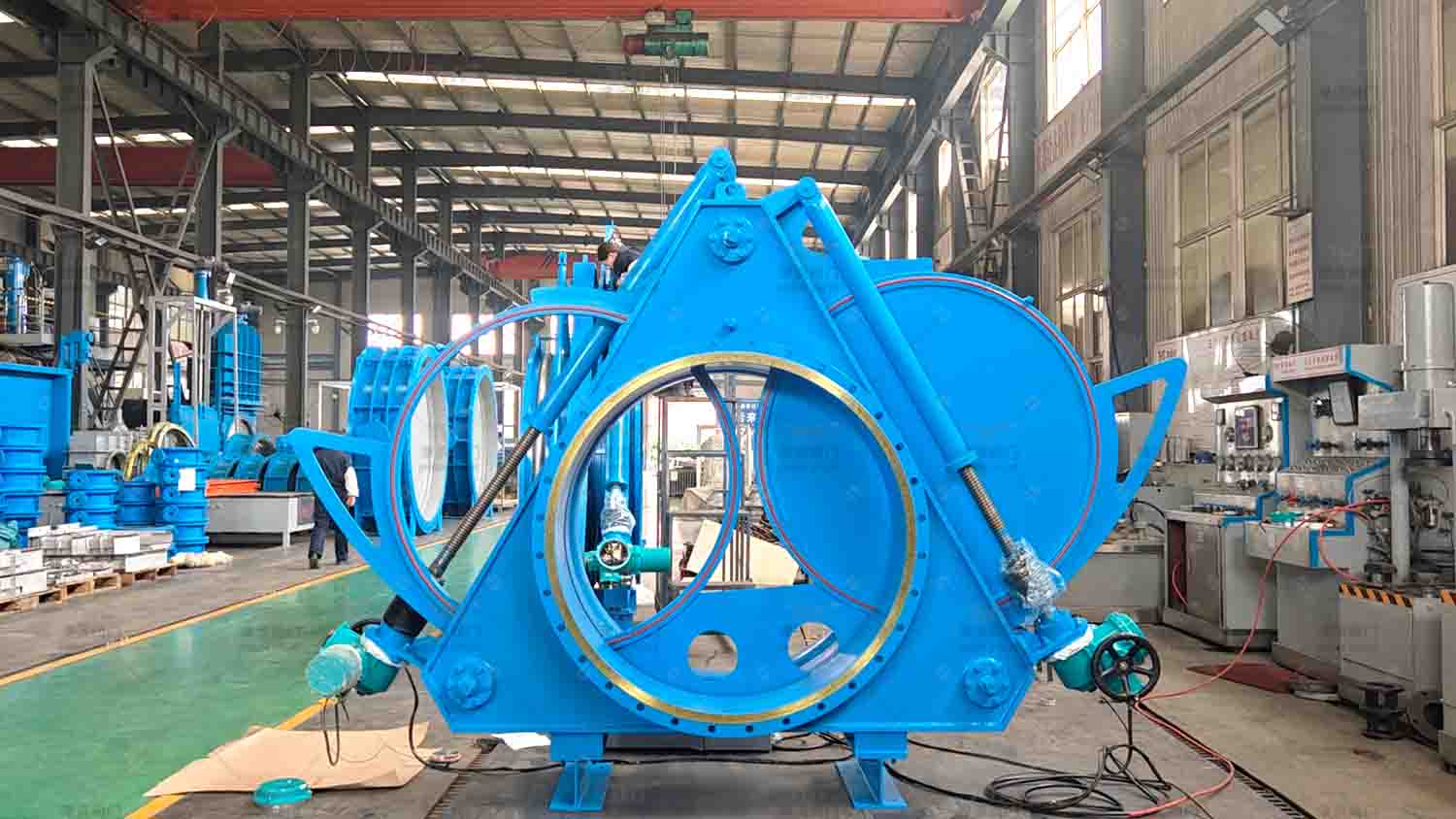 swing blind plate valves