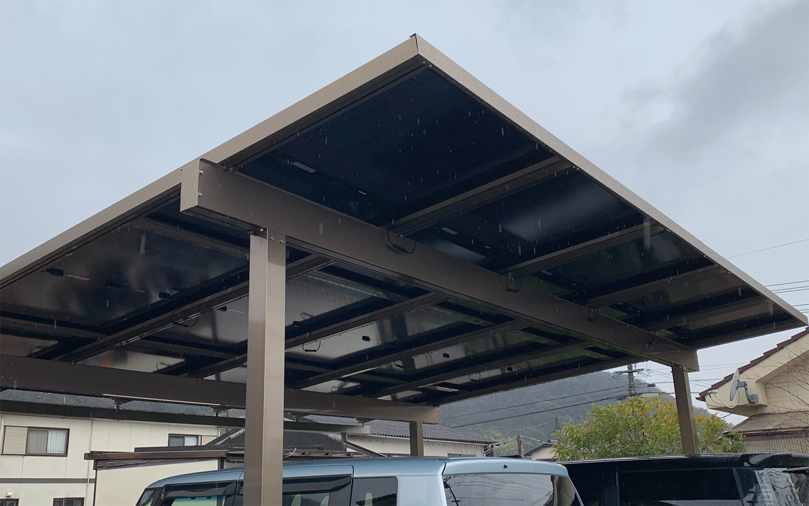 fast installation waterproof four column champagne metal solar panel carport structures for car park canopy