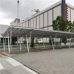 Diseños de instalación de marquesinas solares comerciales con panel solar.