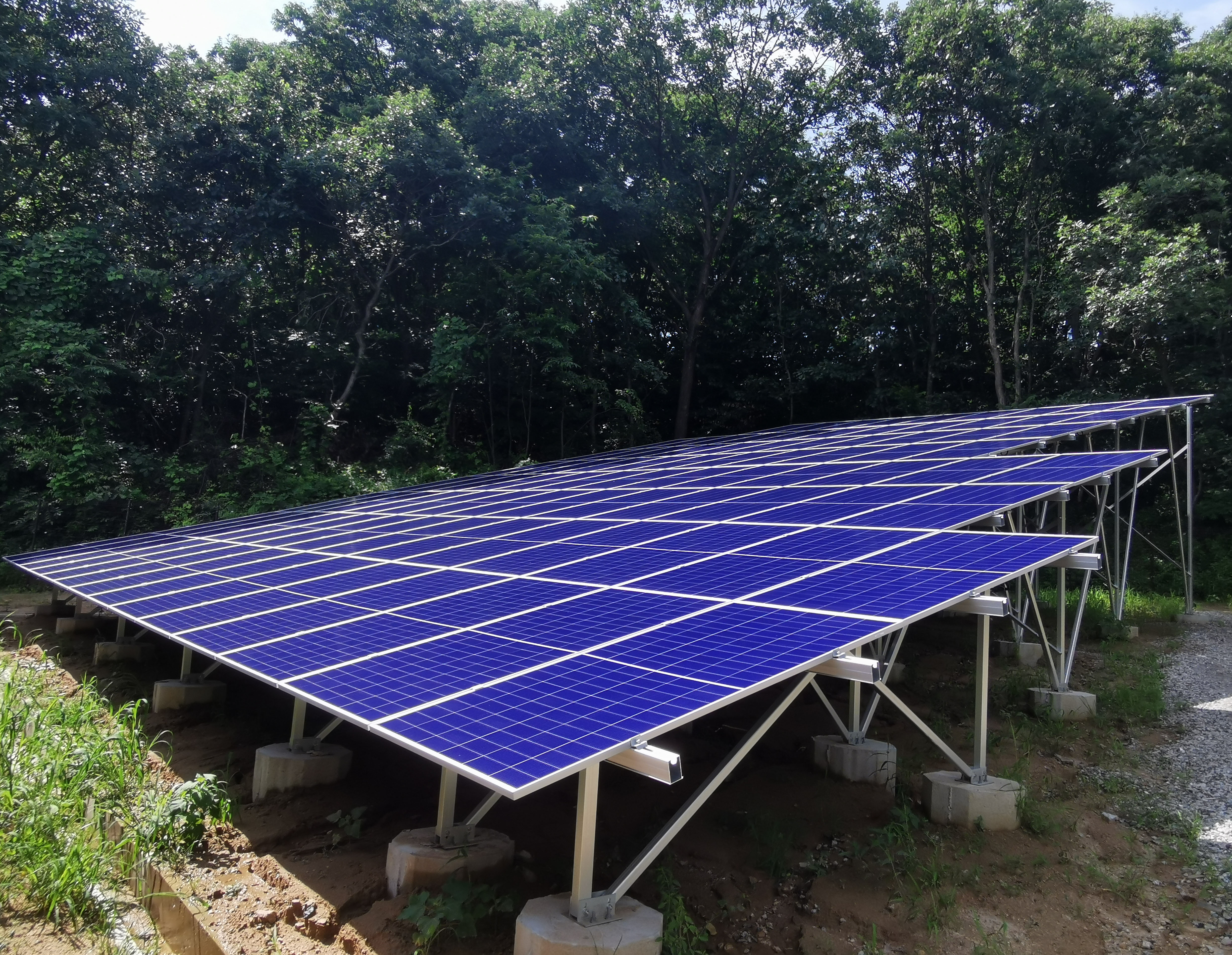 Commercial 10kw 3mw pv aluminum or steel solar structure ground stand for solar ground mounted system