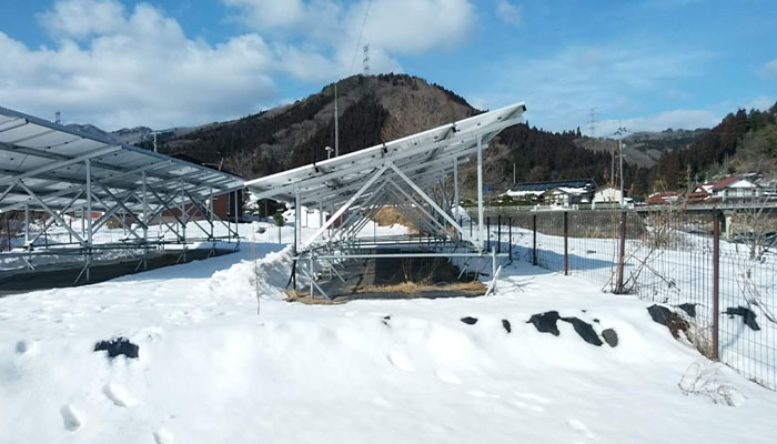 solar farm mounting case