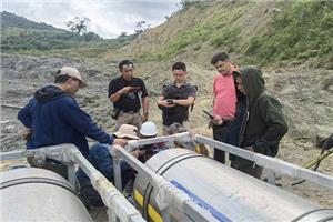 Le système de démolition de roches à gaz de Yantai Gaea révolutionne l'exploitation minière en Indonésie