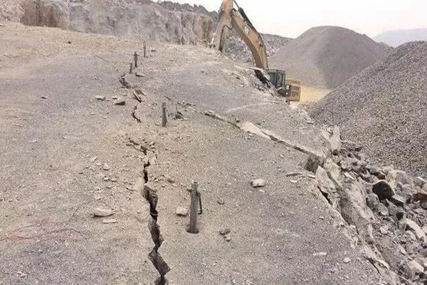 Patlayıcı kullanmadan patlatmanın bir yolu varmış!