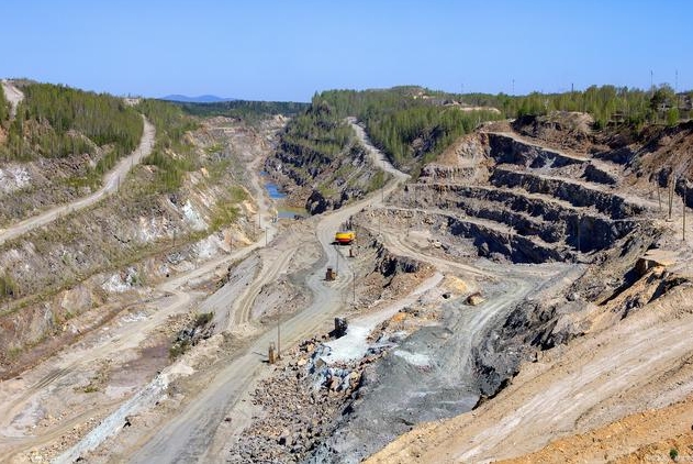 open-pit mining