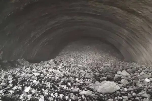 Tunnel Rock Blasting