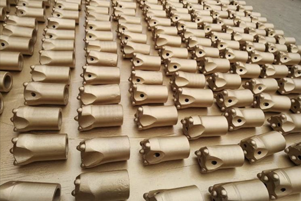 Cuatro dimensiones clave de detección y medidas prácticas para el sobrecalentamiento de la broca (quemadura de broca)