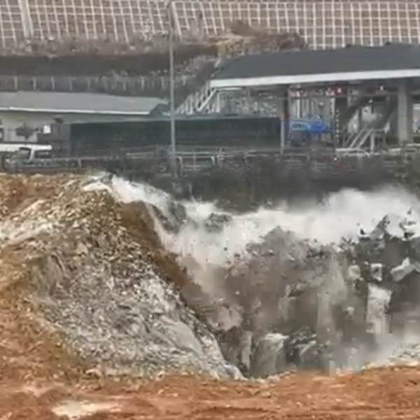 Cumpărați Sistem de concasare a rocilor cu vibrații reduse pentru minerit și demolări | Gaea,Sistem de concasare a rocilor cu vibrații reduse pentru minerit și demolări | Gaea Preț,Sistem de concasare a rocilor cu vibrații reduse pentru minerit și demolări | Gaea Marci,Sistem de concasare a rocilor cu vibrații reduse pentru minerit și demolări | Gaea Producător,Sistem de concasare a rocilor cu vibrații reduse pentru minerit și demolări | Gaea Citate,Sistem de concasare a rocilor cu vibrații reduse pentru minerit și demolări | Gaea Companie