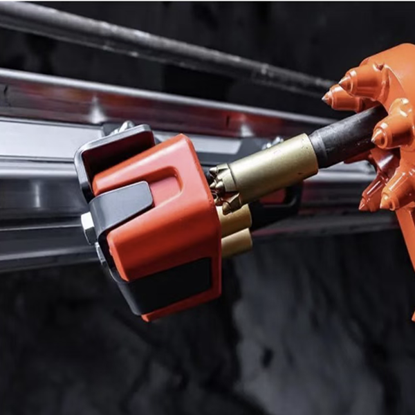 automatic drill bit changing system automatic drill bit changing system