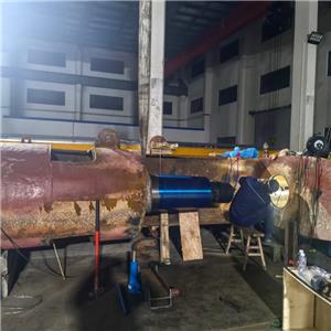 Replacement of rudder stock and rudder pintle on bulk carrier