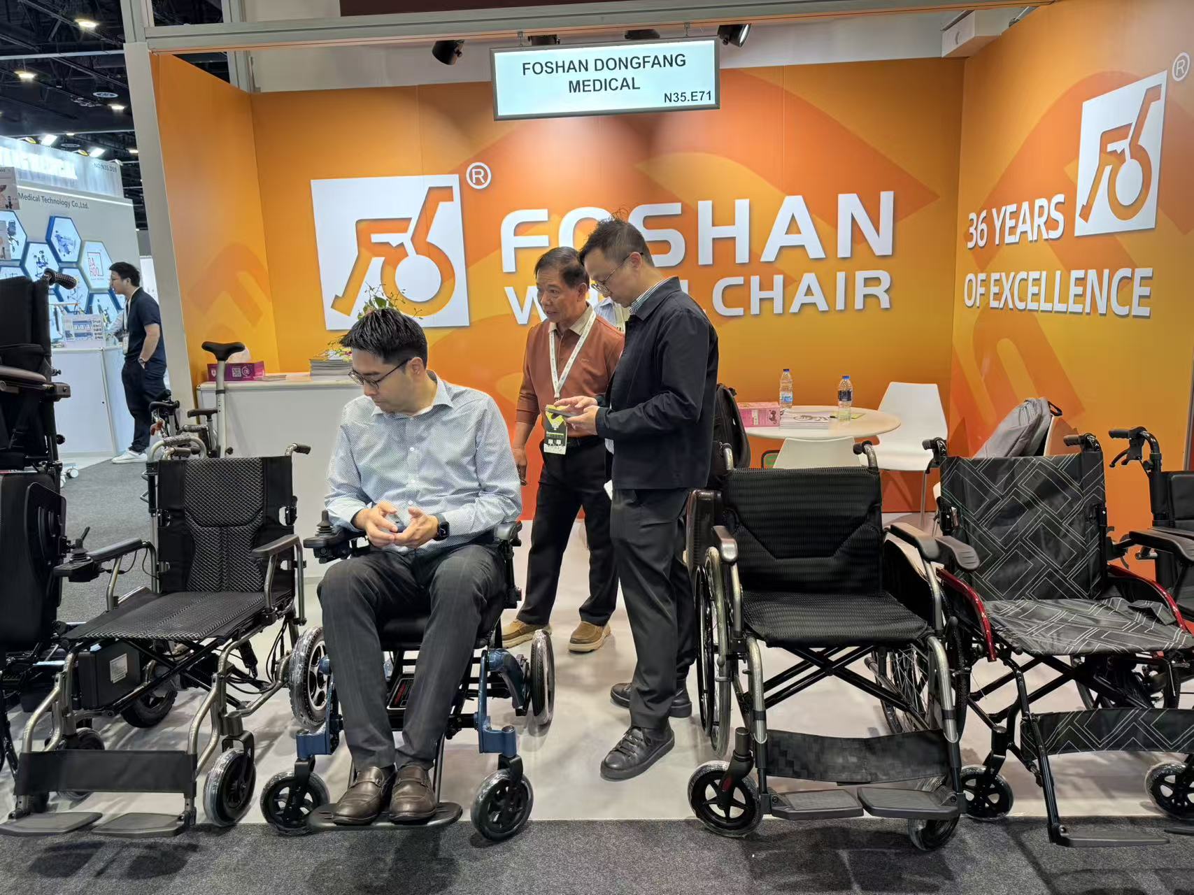 WHX 두바이 2026의 포산 동방 장비 제조: 부스 번호 N35.E7