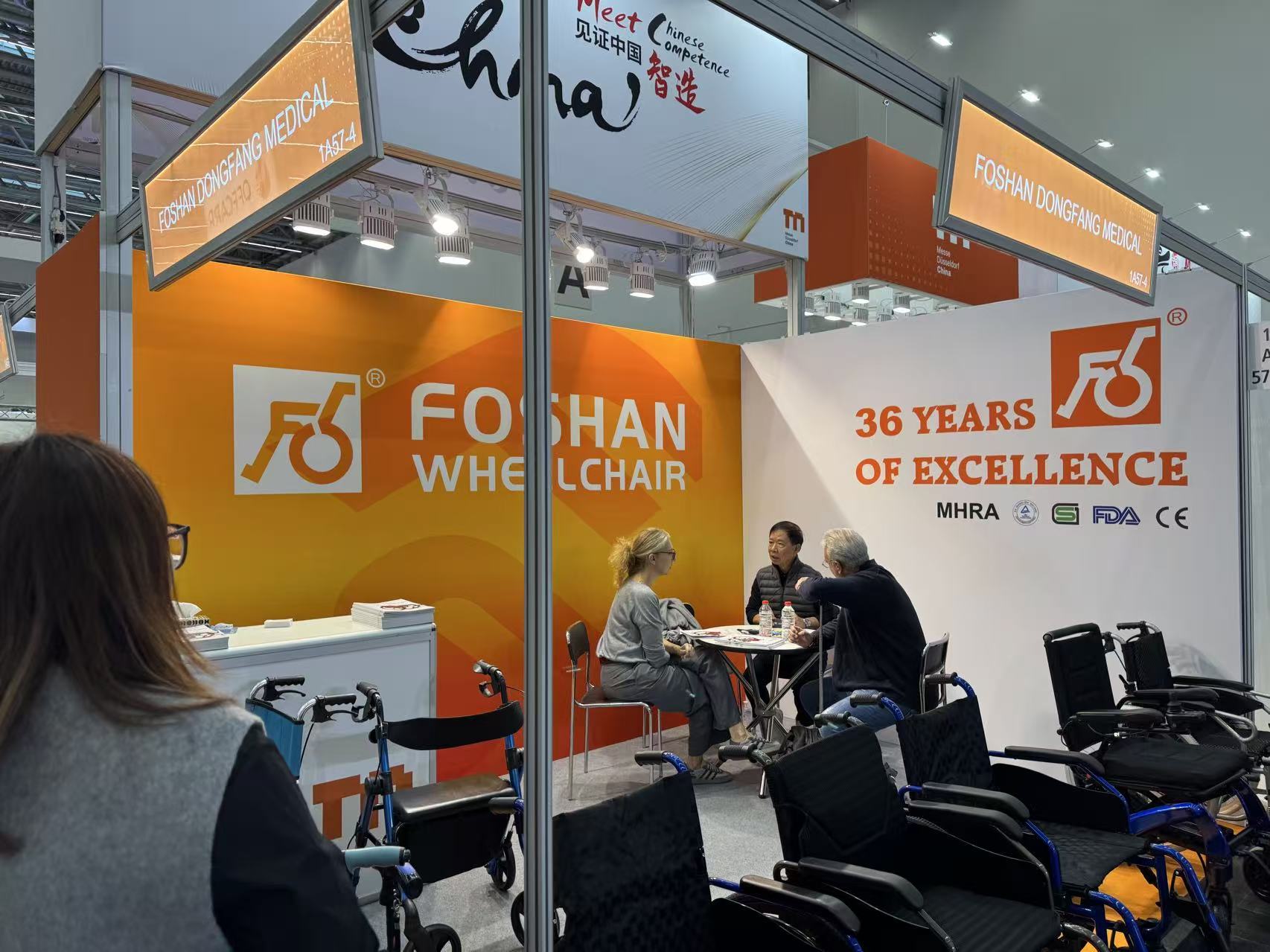 Matagumpay na Natapos ng FOSHAN DONGFANG MEDICAL EQUIPMENT MANUFACTORY (LTD.) ang Paglahok sa REHACARE International 2026 sa Düsseldorf