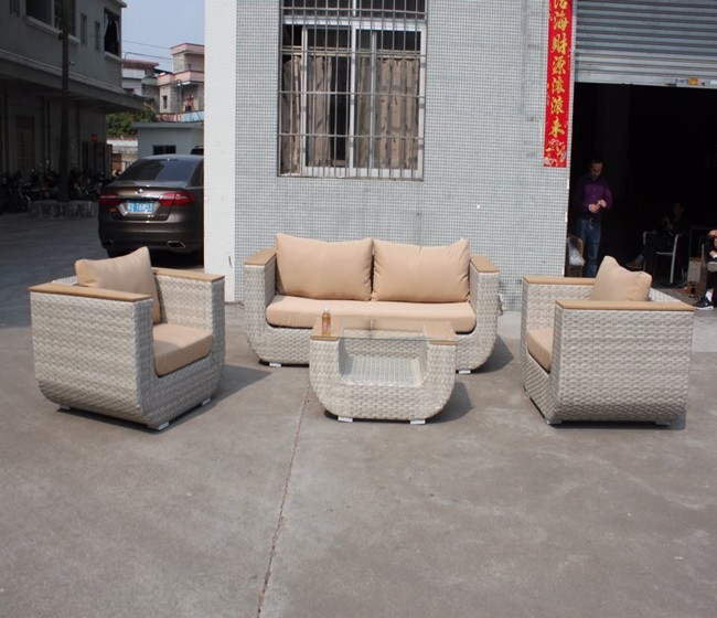 Canapé de jardin de meubles de patio en osier extérieur