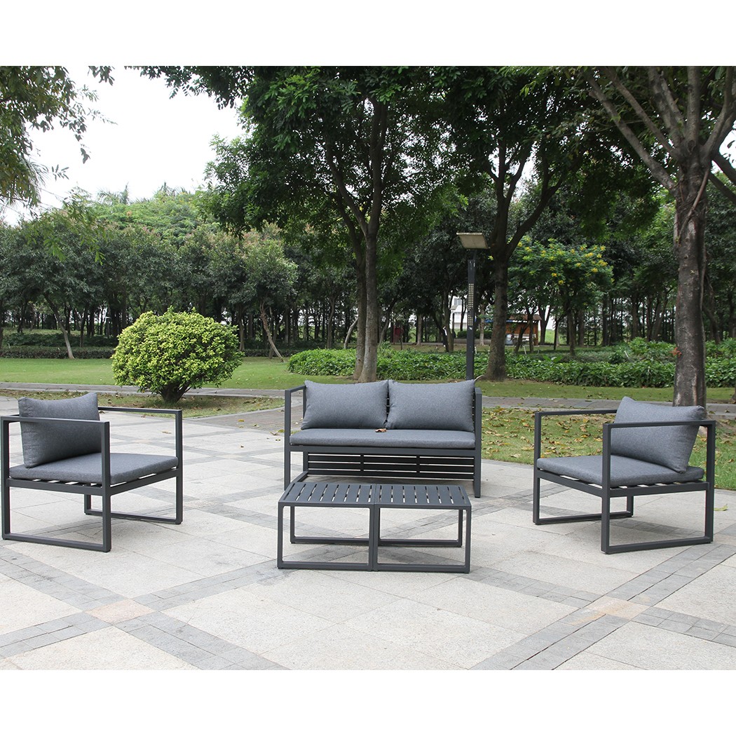 Salón de sofá de jardín de 4 piezas de muebles de exterior