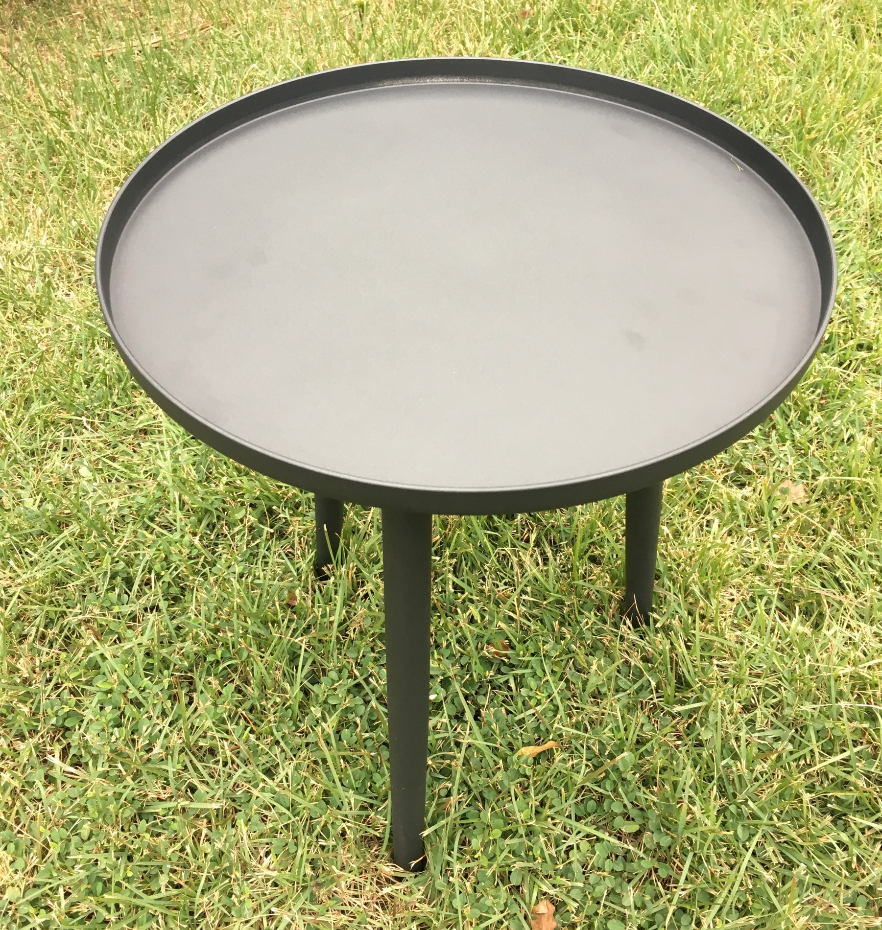 Aluminum Round Tray Top Matte Black Side Tables