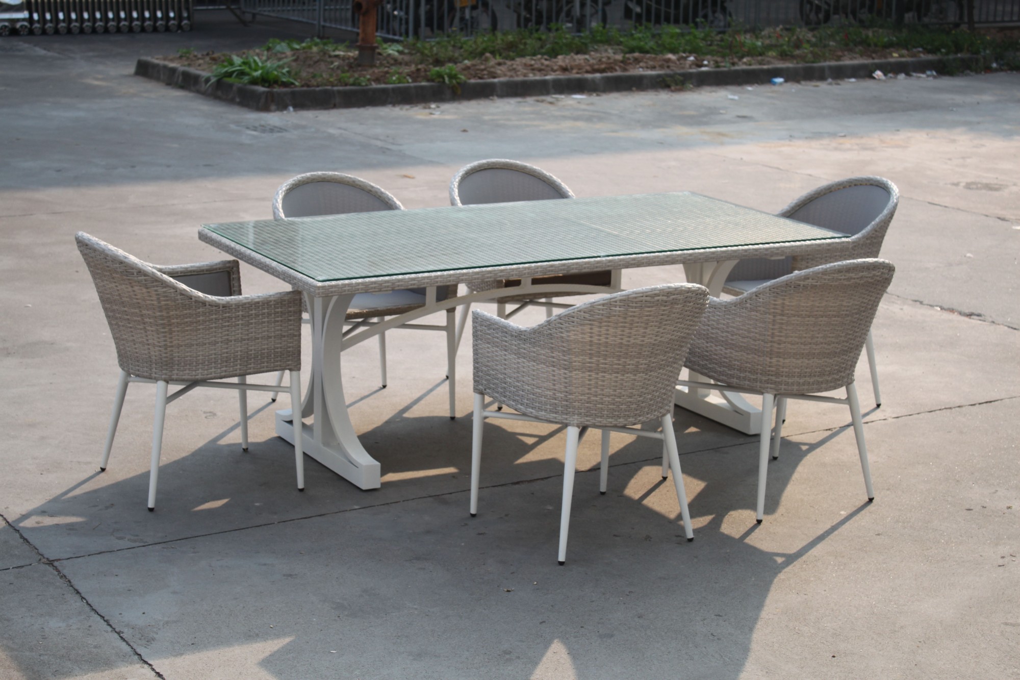 Outdoor Dining Table Set Supplier
