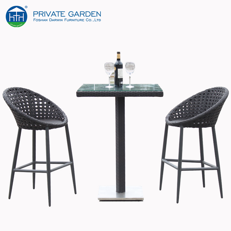 juego de taburete de bar de mesas y sillas al aire libre