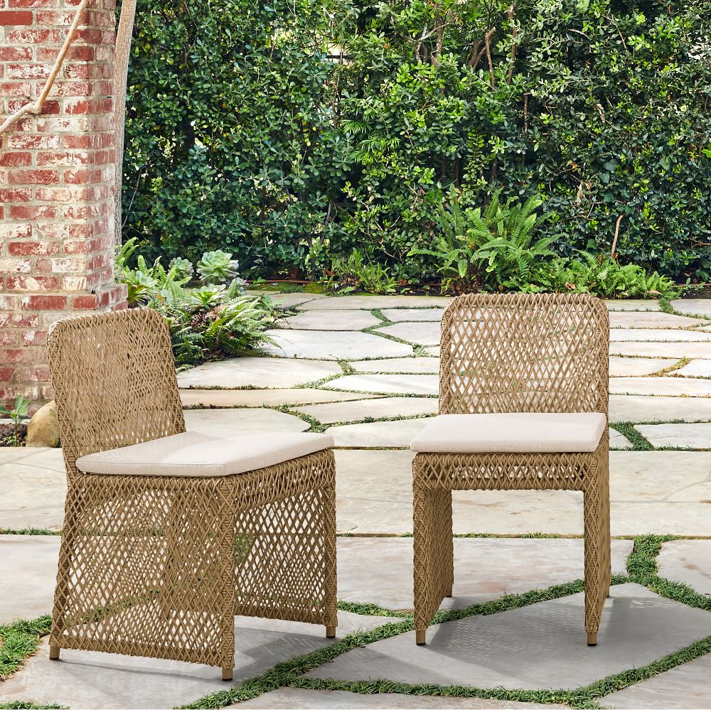 round wicker outdoor dining table set factory
