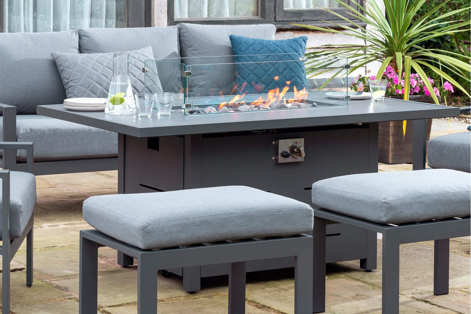 Outdoor fire pit table wicker propane fire pit table