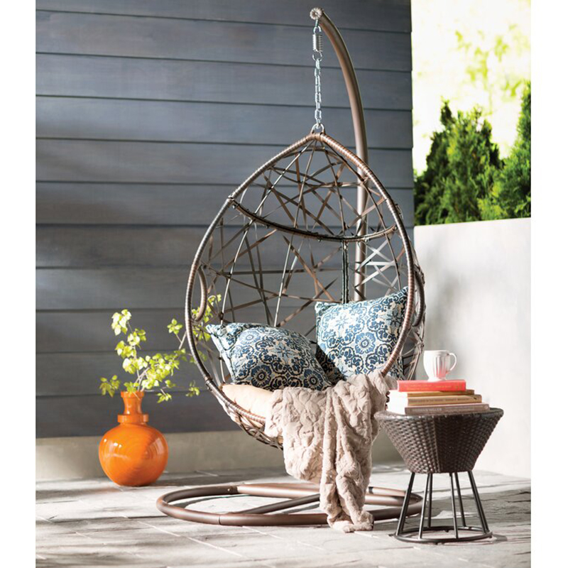 Stylish Patio Furniture Made to Last