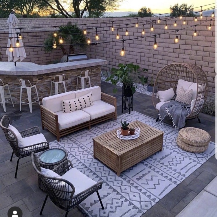 Refresh Your Modern with Patio Furniture