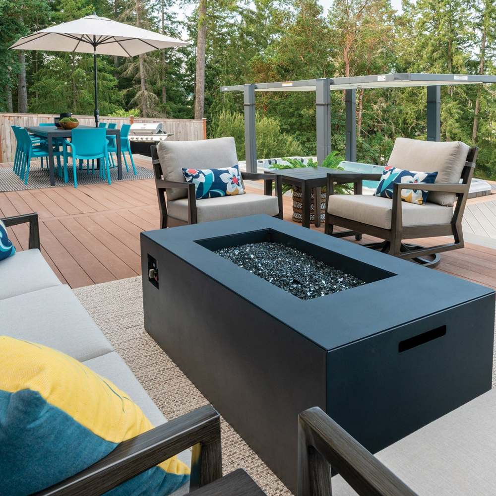 Elevate Your Outdoors with Exquisite Outdoor Furniture