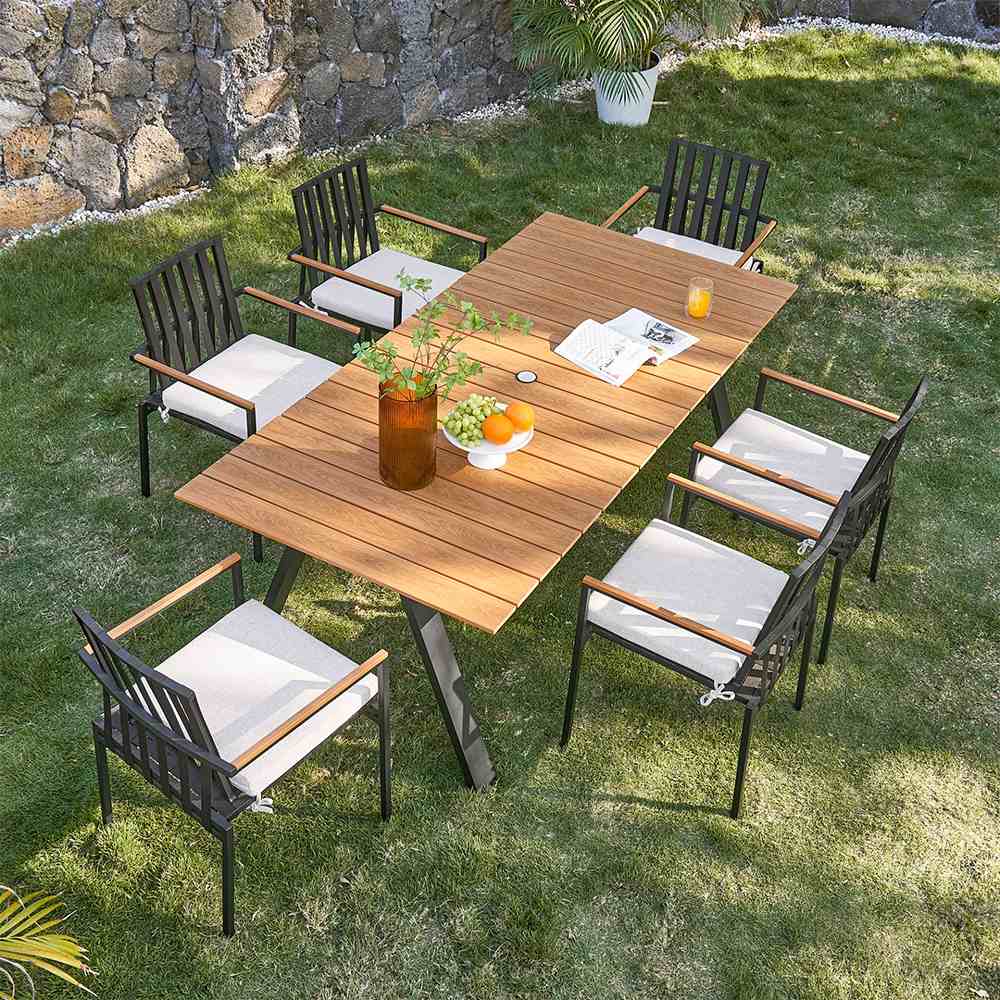 7-Piece Rectangular Outdoor Dining Set