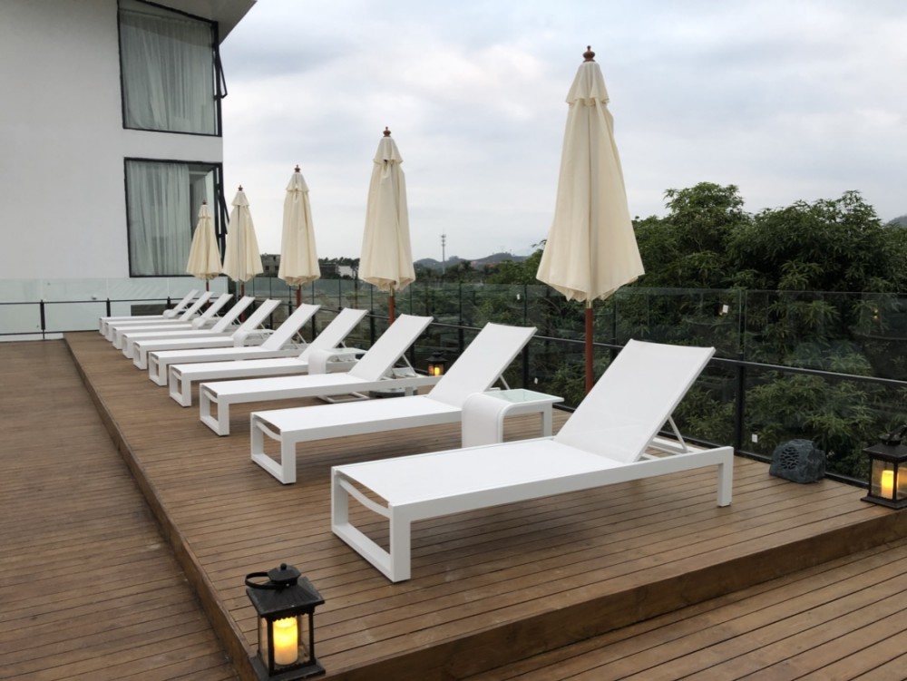 hotel outdoor furniture