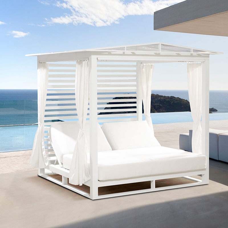 New outdoor sunbed is launched
