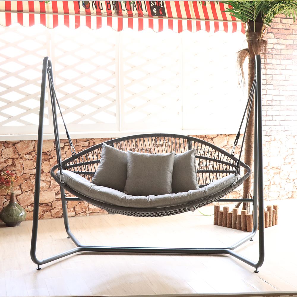 hanging chair