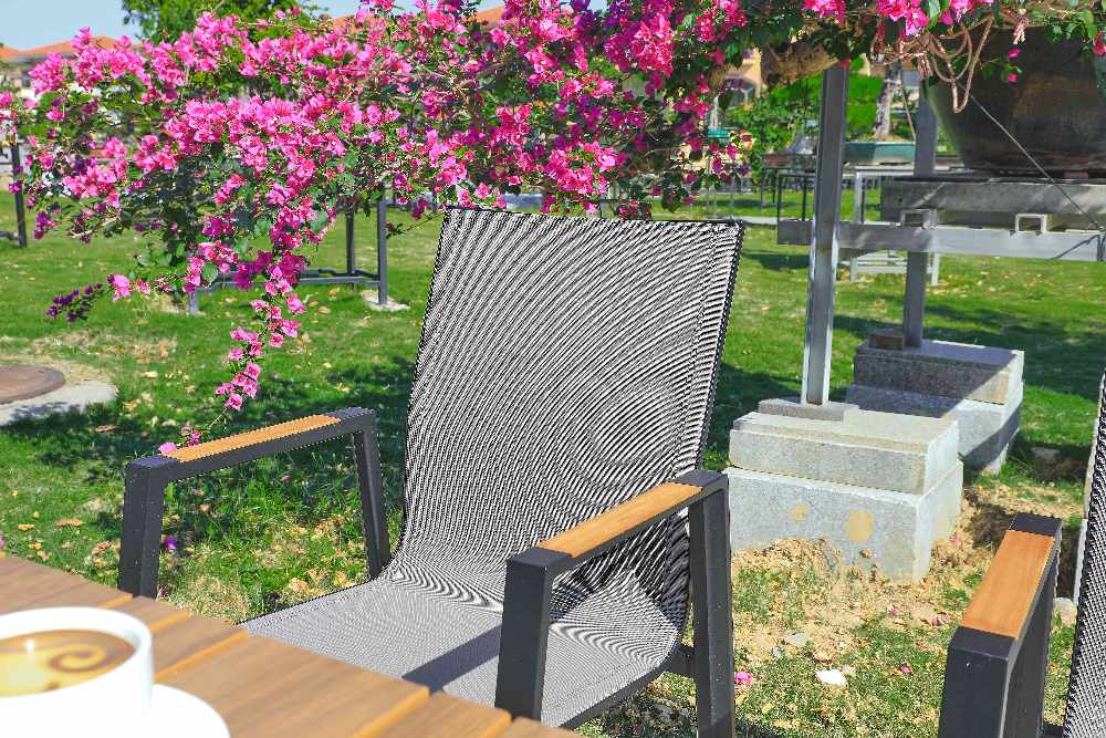 garden dining set