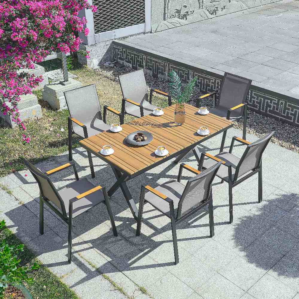 garden dining set