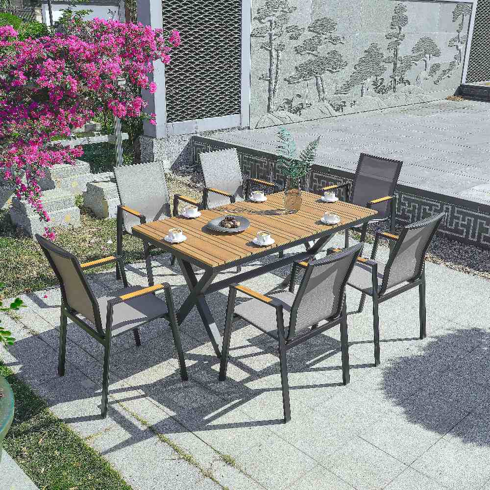 garden dining set