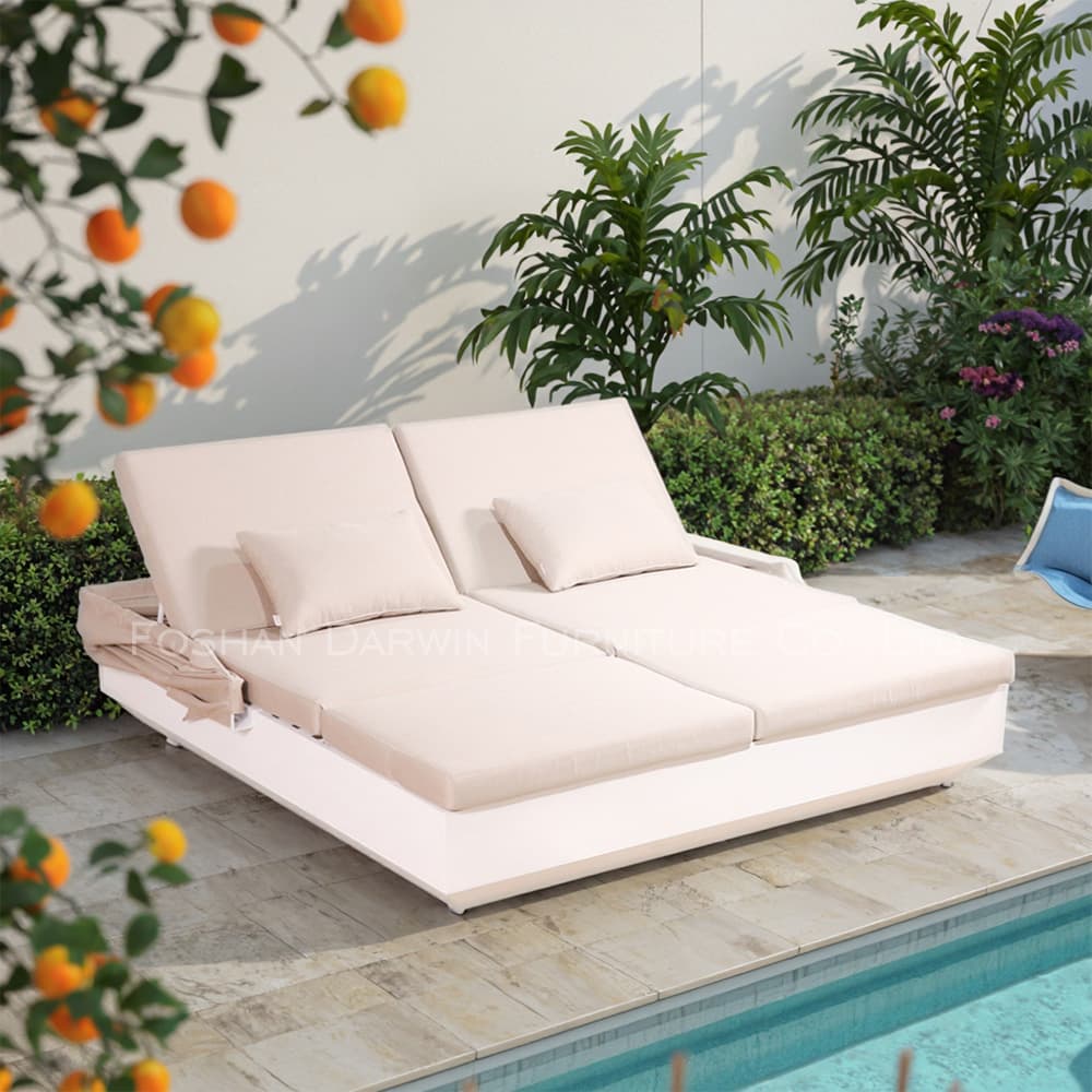Darwin Outdoor Double Daybed