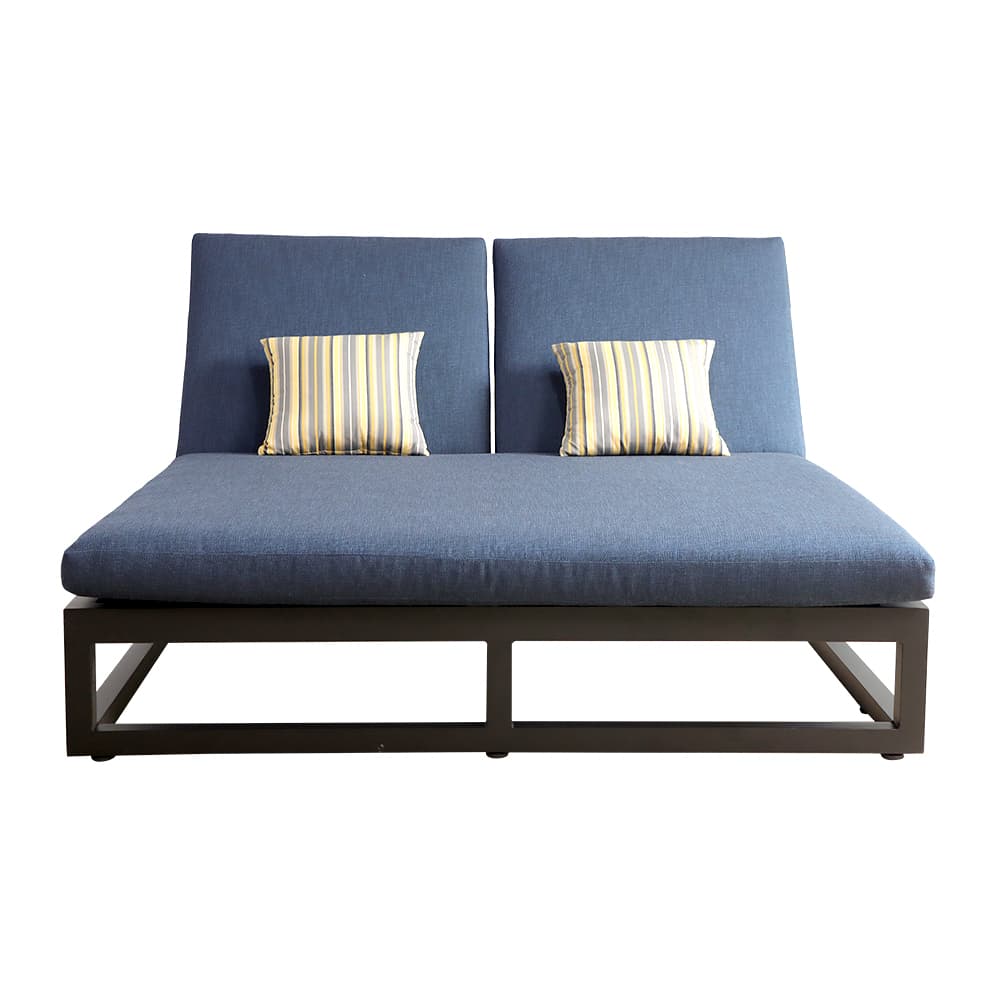 Darwin Aluminum Outdoor Daybed With Cushion