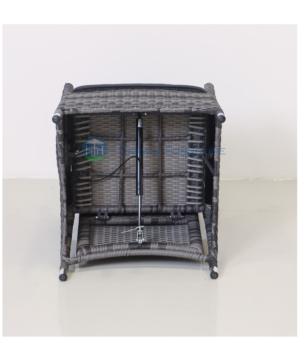 outdoor chair