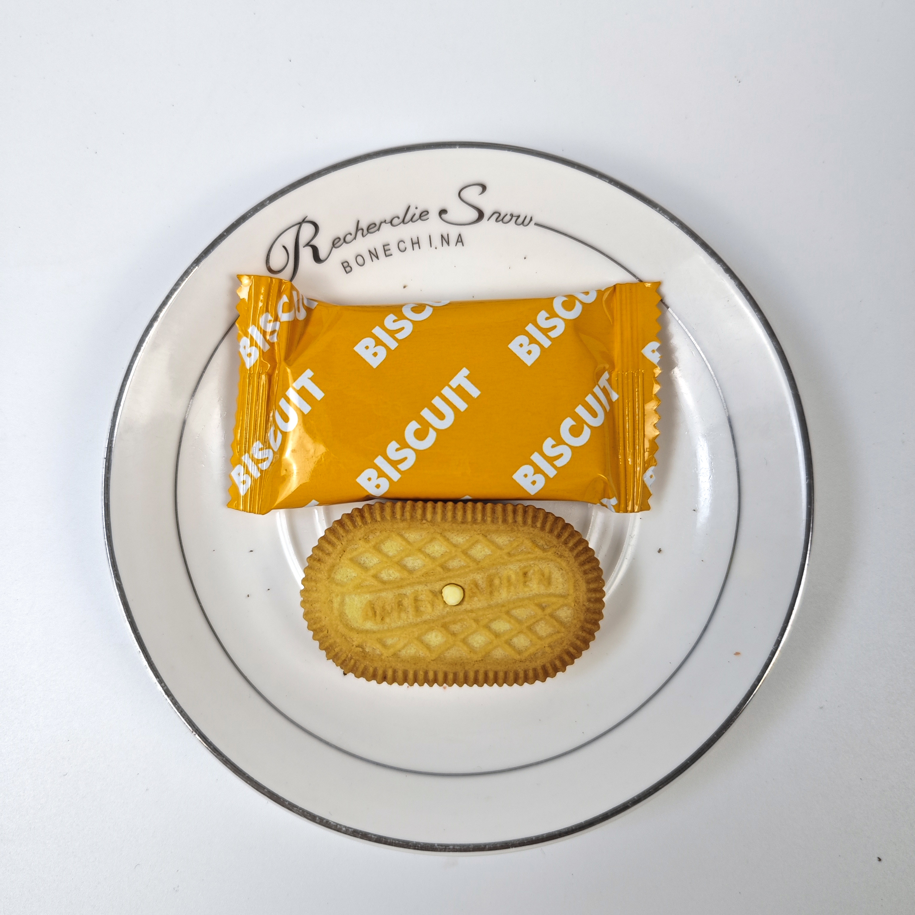 150g assorted biscuit